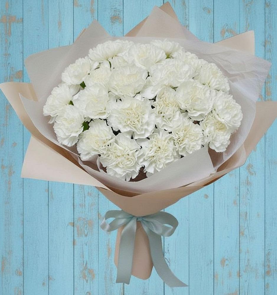 Букет цветов из: Гвоздики в Комгарон