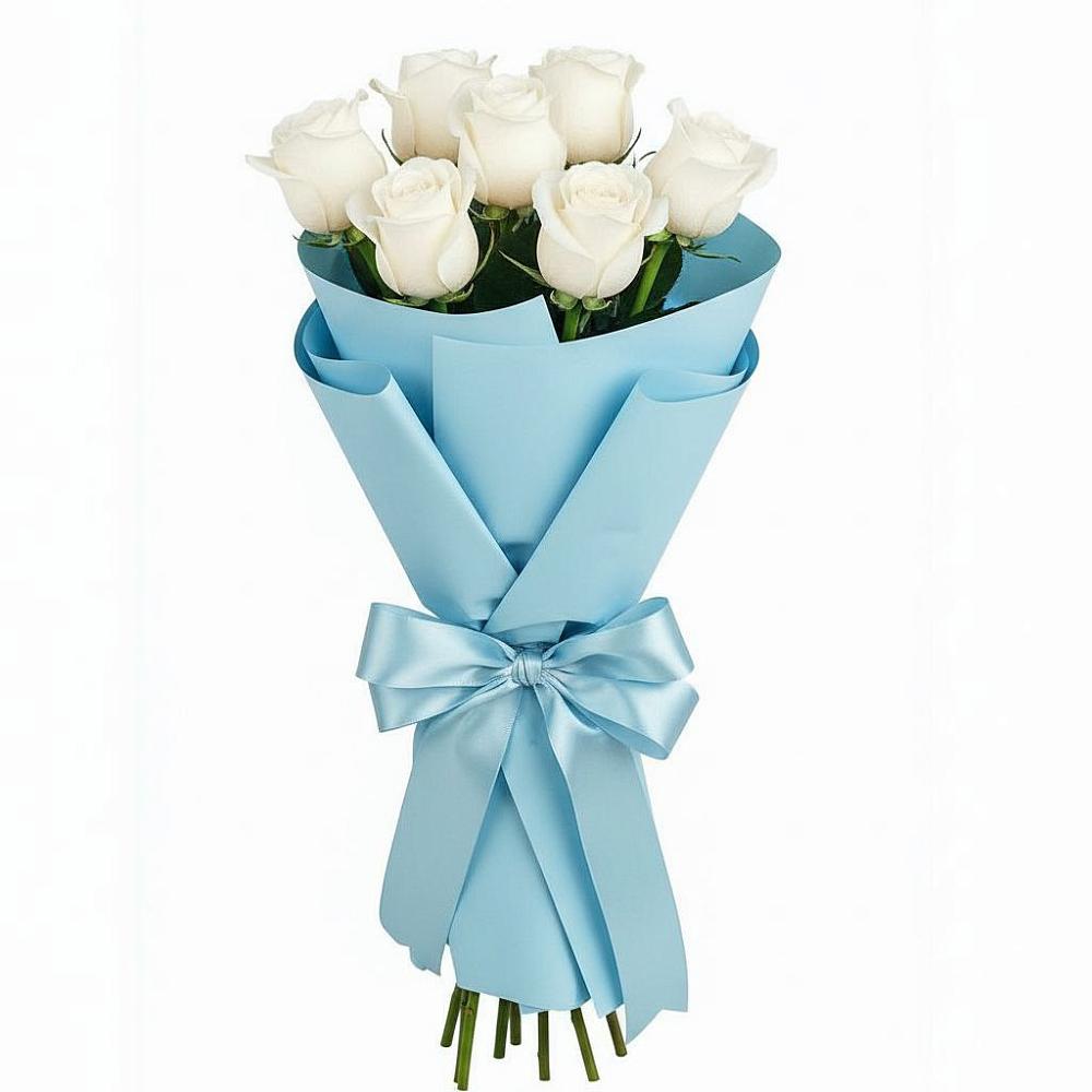Букет 7 белых роз Проуд в Комгарон