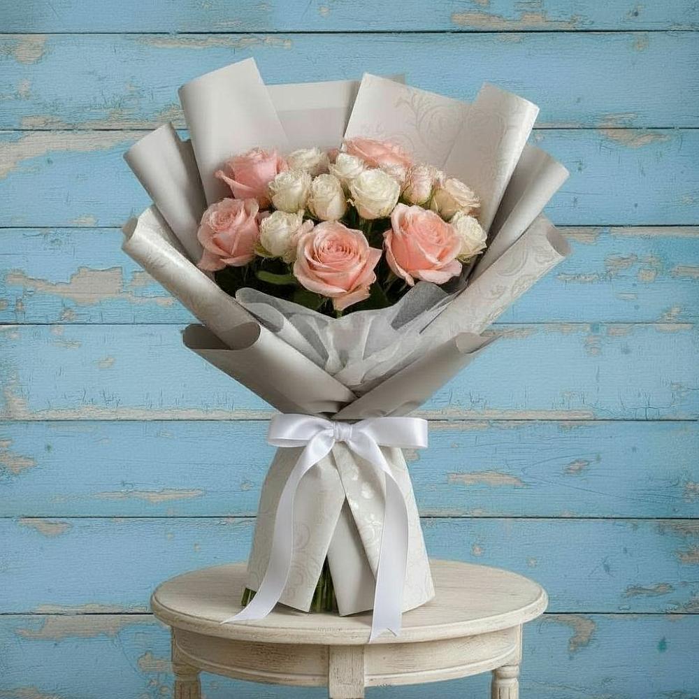 Букет цветов из: Розы в Комгарон