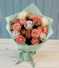 Букет цветов из:  Розы в Комгарон