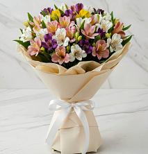 Букет цветов из:  Альстромерии в Комгарон
