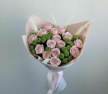 Букет цветов из:  Розы и Хризантемы в Комгарон