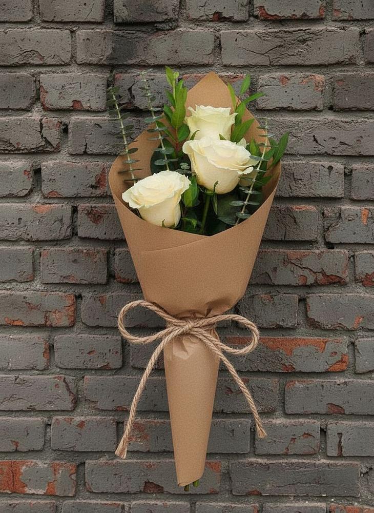 Букет цветов из: Розы в Комгарон