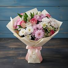 Букет цветов из:  Хризантемы, Альстромерии и Розы в Комгарон