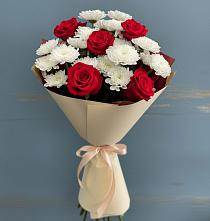 Букет цветов из:  Розы и Хризантемы в Комгарон