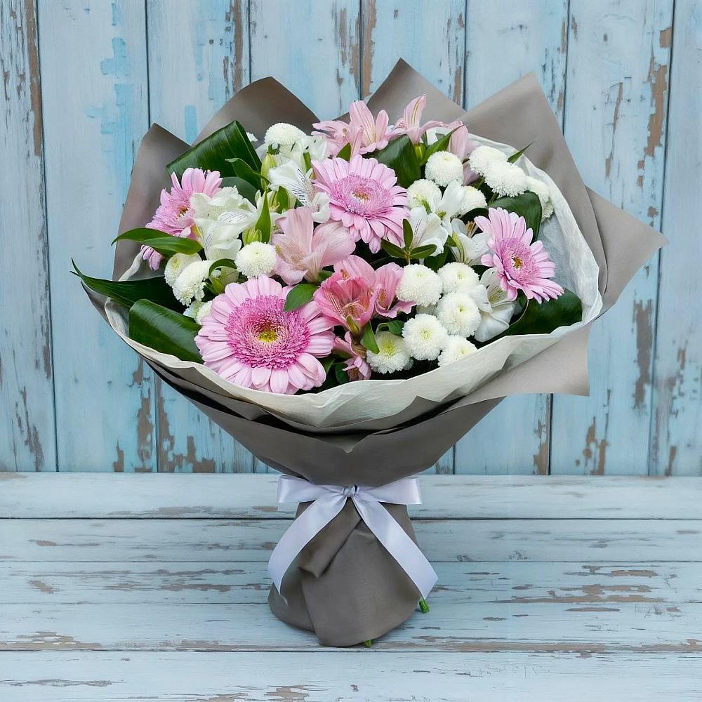 Букет цветов из: Герберы, Альстромерии и Хризантемы в Комгарон