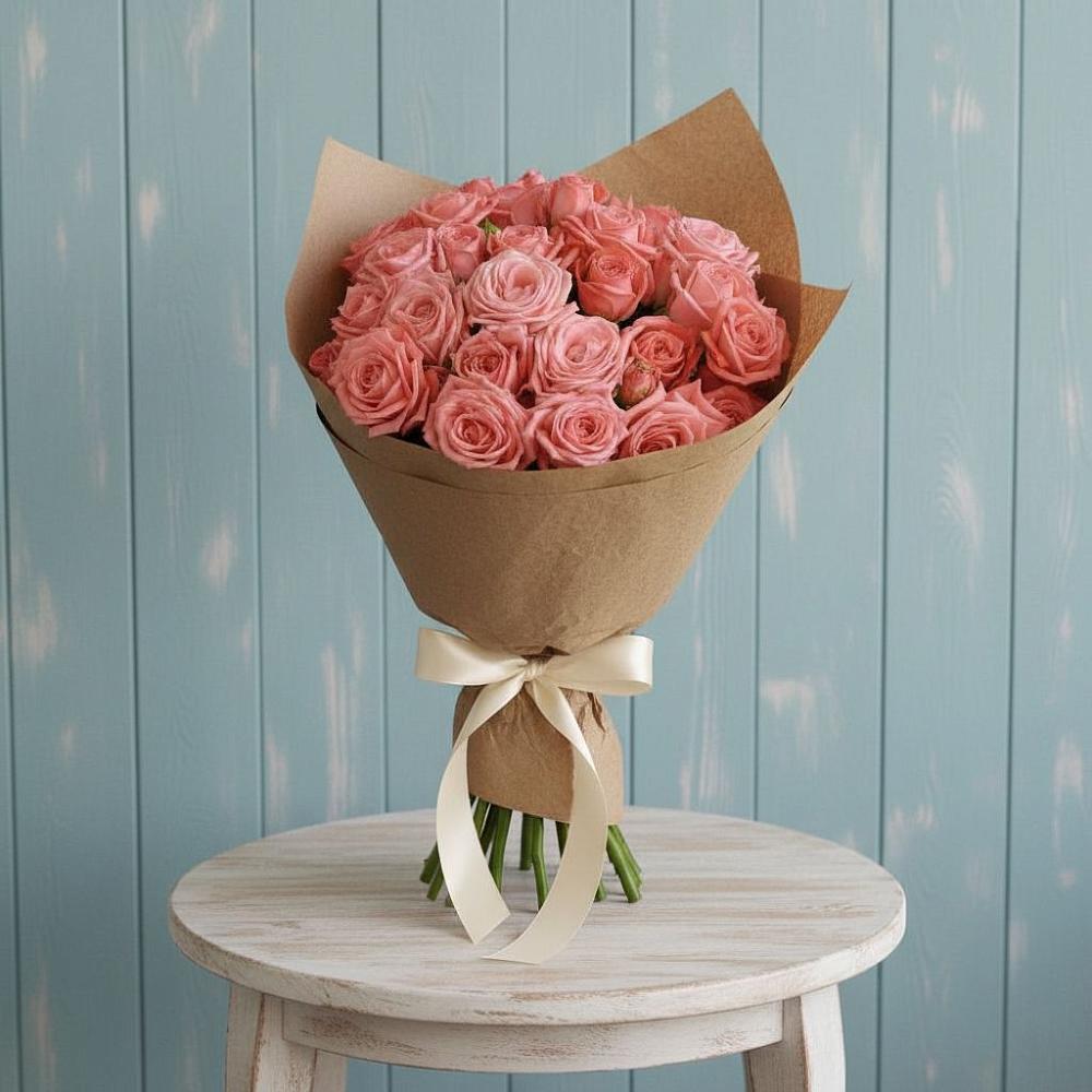 Букет цветов из: Розы в Комгарон