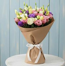 Букет цветов из:  Лизиантусы в Комгарон